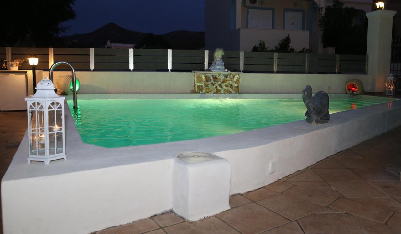 Chris Villa Perdika  Exterior photo